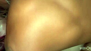 loira cavala tem seu primeiro squirt durante uma intensa dupla penetração com 2 bbc