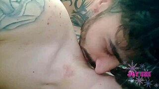 vazou da galeria da novinha de curitiba, skinny ass with tattoos and piercings