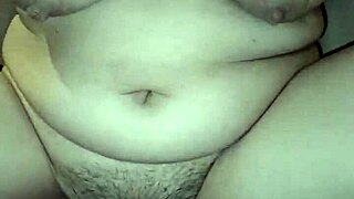 Estaba muy solita y le pedi a mi vecino que me haga compa�ia