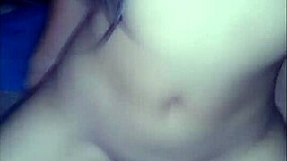 jovencita arrecha no aguanta las ganas de follar, orgasmos en doggystyle 😩