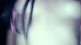 jovencita arrecha no aguanta las ganas de follar, orgasmos en doggystyle 😩