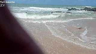 Yuri Gaucho Casal Paradise Gostosa Casada Mostrando Tudo Na Praia De Nudismo Os Macho Tudo Loucos!