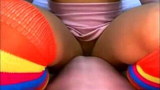 La estrecha entrada de su amante era un reto que él disfrutaba besos cada vez que se encontraban en el apartamento experimentando con diferentes posiciones para sentir cada vez más de ella 😍