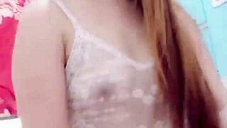 ngentot memek sempit istri hampir muncrat di dalam