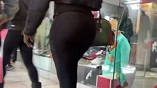 Yoga Pants Season Brings Out Hidden Big Ass Curves In Tight Leggings