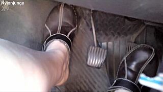 das beste von zeraphine73 fussen im auto