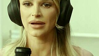 vanna bardot and emma hix scissoring until orgasm?