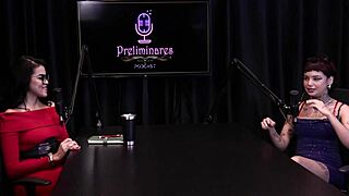 hey, annie clementine started with sensual pics and got naughty outdoors! 😜