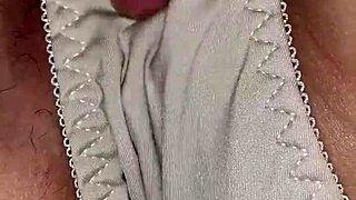 Vietnamese Girlfriend Shares Intimate Moment With Her Close Asian Friend