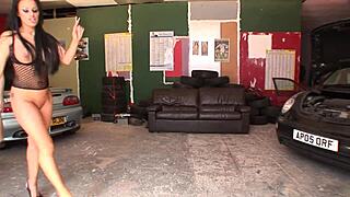 kerry loves getting fucked and facialed?