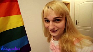 i masturbate with buttplug, eyes dilated