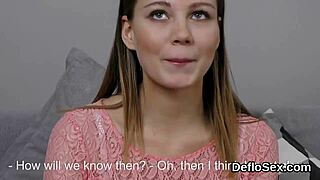 Steamy Cutie Fingers Pink Pussy Until She Finishes