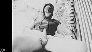 Naked man jerks off solo as Bad Wolf28 watches