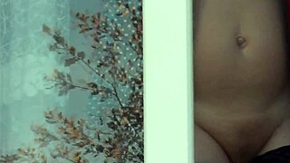 i’m flashing naked in stockings, taxi driver saw me washing windows