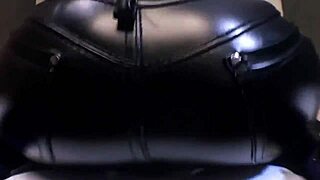 Jasmine sinclair unleashes tight leather lesbian fetish passion!