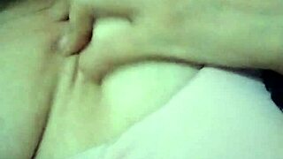 touching myself in grandma's living room 😏