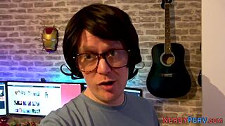 Newbie slut tricks nerd into getting a quick handjob