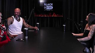 Por Ser Da Área Fitness, Jordanna Gomes Japa Joh Gets Many Requests for Content. She Asked Mom for Money and Revealed Her Work on Sheer Red.