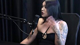 Por Ser Da Área Fitness, Jordanna Gomes Japa Joh Gets Many Requests for Content. She Asked Mom for Money and Revealed Her Work on Sheer Red.