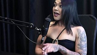 Por Ser Da Área Fitness, Jordanna Gomes Japa Joh Gets Many Requests for Content. She Asked Mom for Money and Revealed Her Work on Sheer Red.