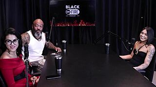 Por Ser Da Área Fitness, Jordanna Gomes Japa Joh Gets Many Requests for Content. She Asked Mom for Money and Revealed Her Work on Sheer Red.