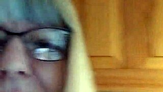 Quiet orgasm dare with mummy in next room.