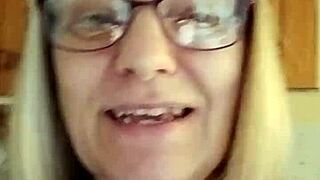 Quiet orgasm dare with mummy in next room.