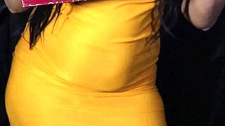 Slutty Hind And Her Friend Licking Pussies And Fucking Each Other, Want To Join?