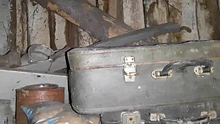 hey, village girl is masturbating in the barn 😍