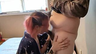 Lucy Amanita tar creampie och får hårdknullad till skakande orgasm