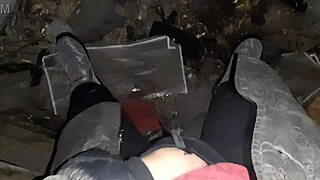 hey, village girl is masturbating in the barn 😍