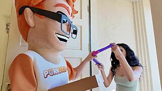 Black-haired Harley Haze, shaved Latina with tattoos, plays with toys and swallows big cock cumshot