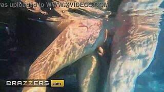 Brazzers - Jessie Rogers Seduces Bruce Venture, Gets All Holes Pounded Hard