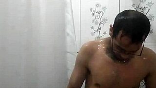 vazou na net me exibindo para putinha do meu bairro hoje vou comer essa gostosa