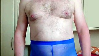 feeling so good in blue leggings at the spa