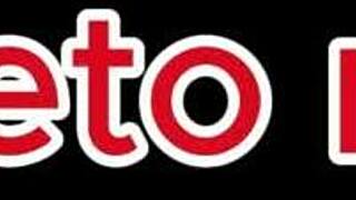 Empurre O Mastro Em Duas Bucetas Na Praia