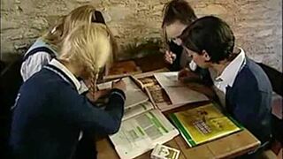 italian maid caught in a steamy european student encounter