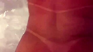 Mamando o Funcionário Novinho do Meu Marido com Chubby Latina Milf Sucking Skills