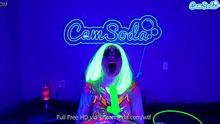 jewelz blu performs body painting and masturbation with dildo.