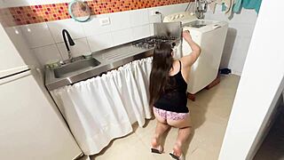 latina mexicana madrastra with giant cameltoe gets creampied in kitchen with hijastro