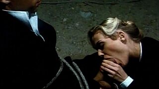 Kelly Trump Delivers Intense Blow Job with Mouth Cum Shot