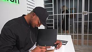 Xiara Dark swallows Boris Jackson's huge BBC roughly