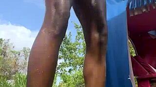 want to see petite flashing in jamaica?