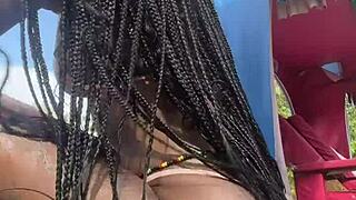 want to see petite flashing in jamaica?