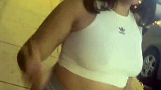 Colombian and European amateurs engage in anal assfucking worldwide.