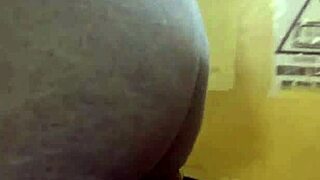 Colombian and European amateurs engage in anal assfucking worldwide.