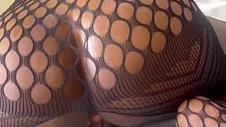 Petite Slut Rides Bubble Butt Pussy Solo!