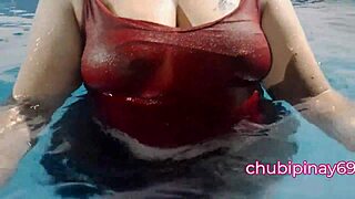 Curvy mommy flashes big natural boobs at public pool. Her solo show draws every eye.