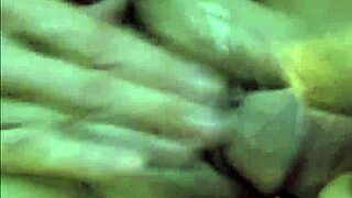 yo, driftwood, watch barfootkontessa make puddles with that solo action?