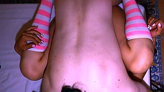 Secretaria y Jefe Tienen Sexo Intenso en Oficina Después del Trabajo